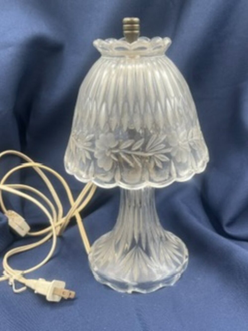 Vintage Princess House Lead Crystal Boudoir table lamp